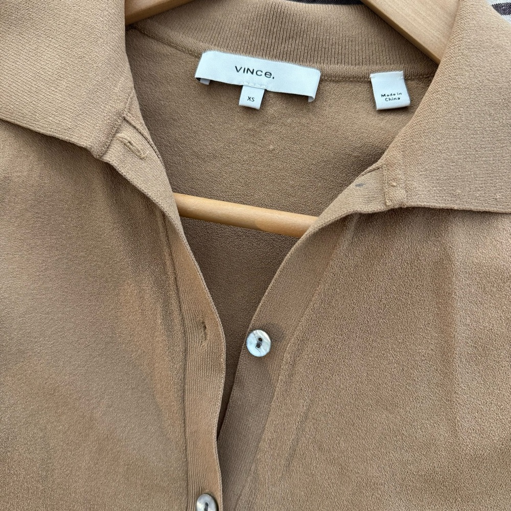 Vince Tan Collared Button-Up - Picture 5 of 8